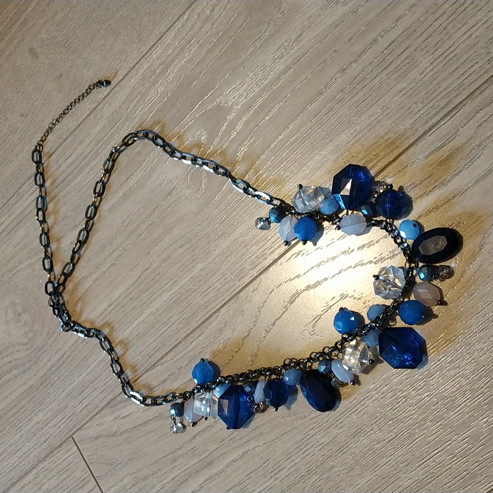 Blue multi beads statement necklace long can be worn as choker